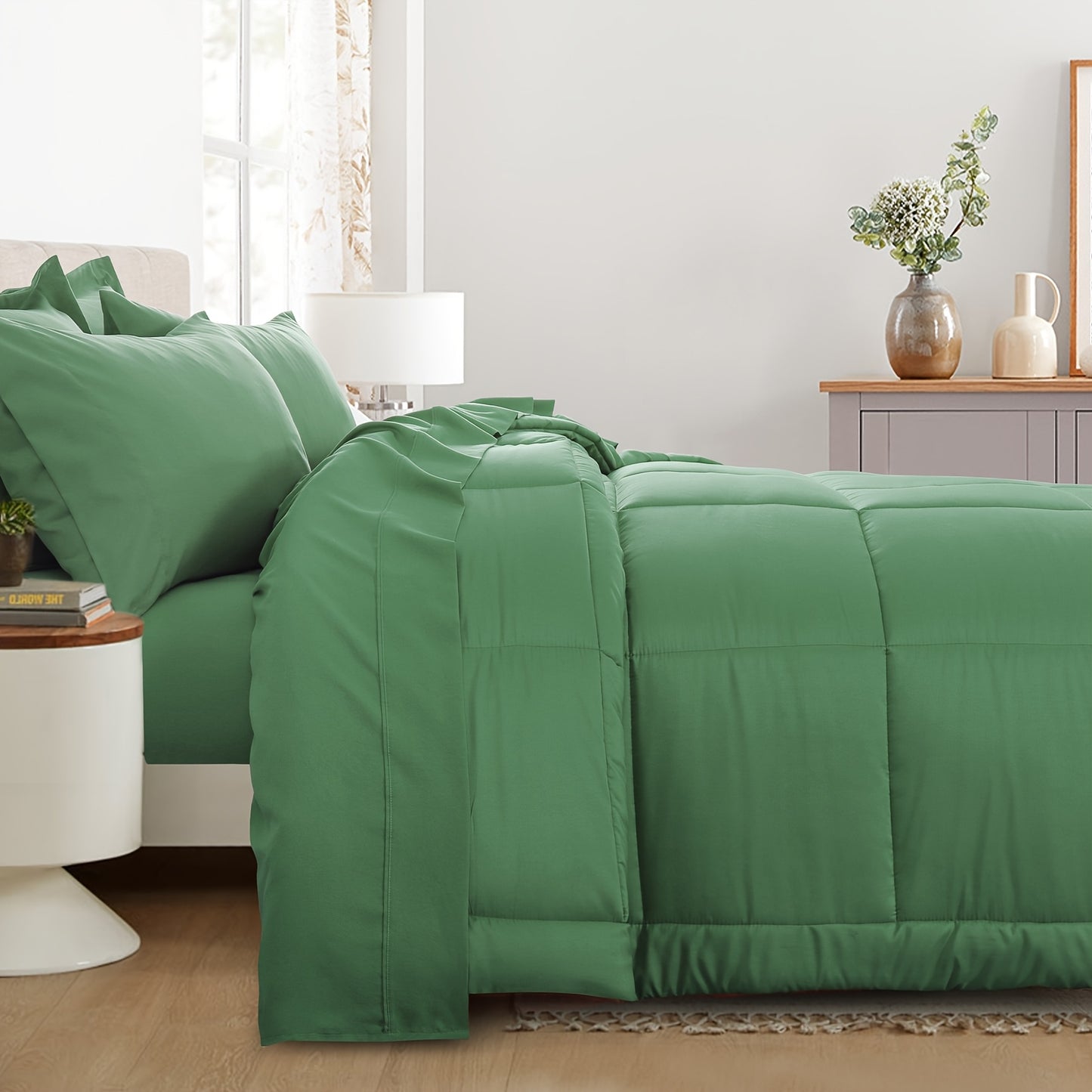 7pcs Ultra-Soft Bed In A Bag, Down Alternative Bedding Sets with All Season Quilted Comforter, Flat Sheet, Fitted Sheet, Pillowcases - Gifts for The Family And Friends, RUIKASI, Machine Washable, Polyester 100, Acrylic 15, Sa