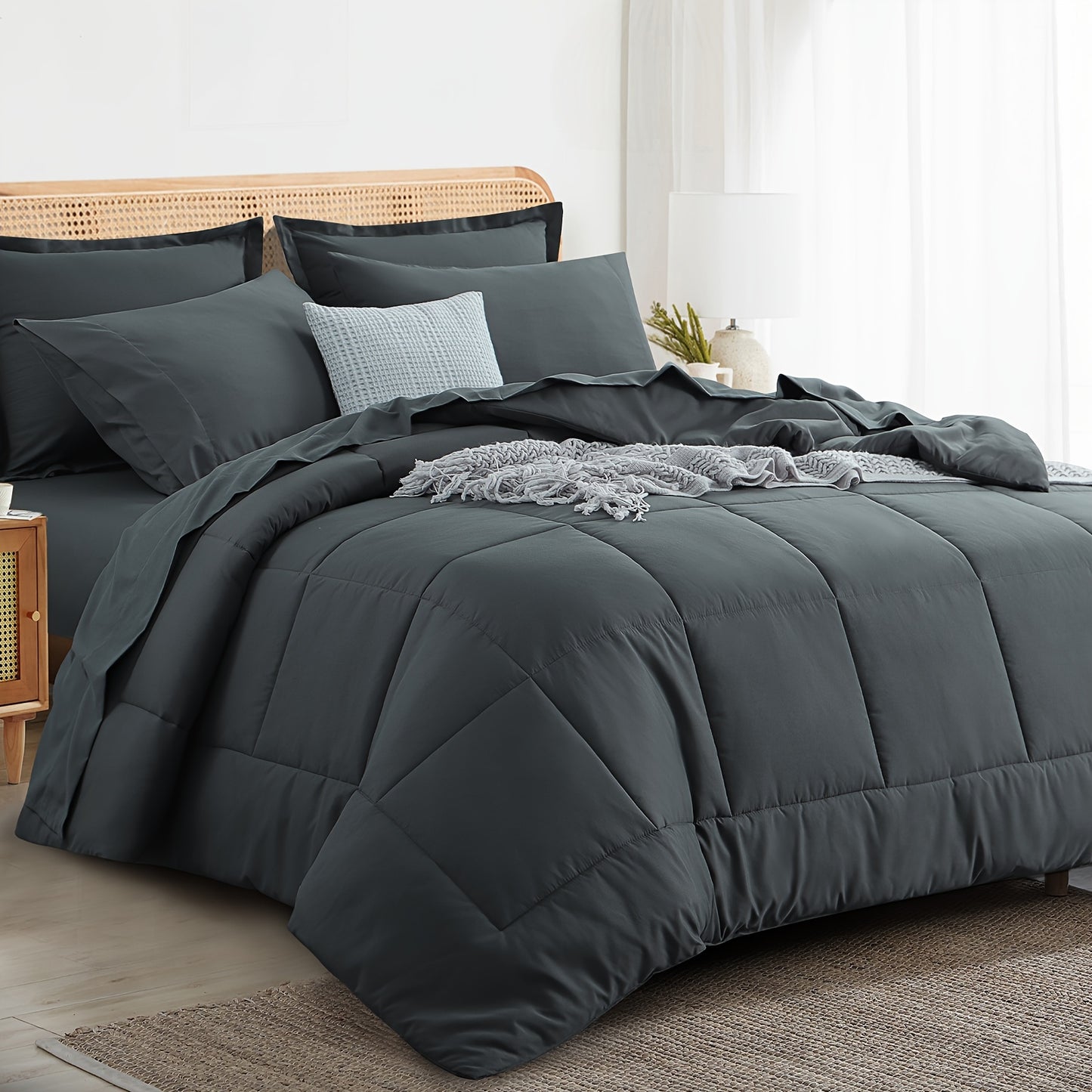 7pcs Ultra-Soft Bed In A Bag, Down Alternative Bedding Sets with All Season Quilted Comforter, Flat Sheet, Fitted Sheet, Pillowcases - Gifts for The Family And Friends, RUIKASI, Machine Washable, Polyester 100, Acrylic 15, Sa