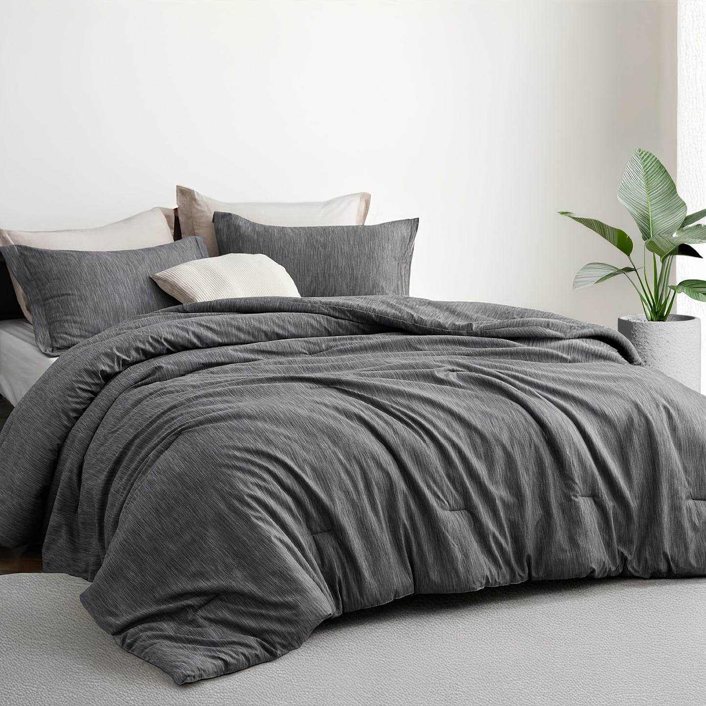 Twin/Full/Queen/King Size Comforter Set - 3pcs Beige Bedding Set for All Seasons, Light Luxury And Minimalist Style Design Bed in a Bag with 1 Comforter, 2 Pillowcases, Perfect Gift for Family And Friend