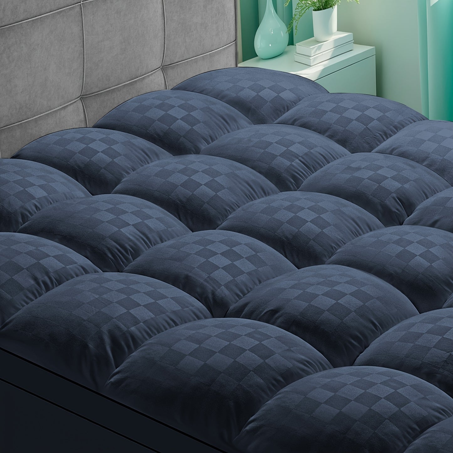 1500GSM Ultra - Thick Microfiber Checkered Mattress Topper & Protector - Deep Pockets, 21.7D Tight Fit, Soft Down - Alternative Fill, Machine Washable, Single Mattress Cover, Futon Mattress Cover, Super King Mattress Protecto