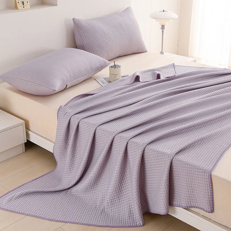 Waffle Plaid Ice Silk Summer Quilt Double Side Cool Feel Silk Air Conditioning Duvet Skin-friendly Breathable Cooling Blanket