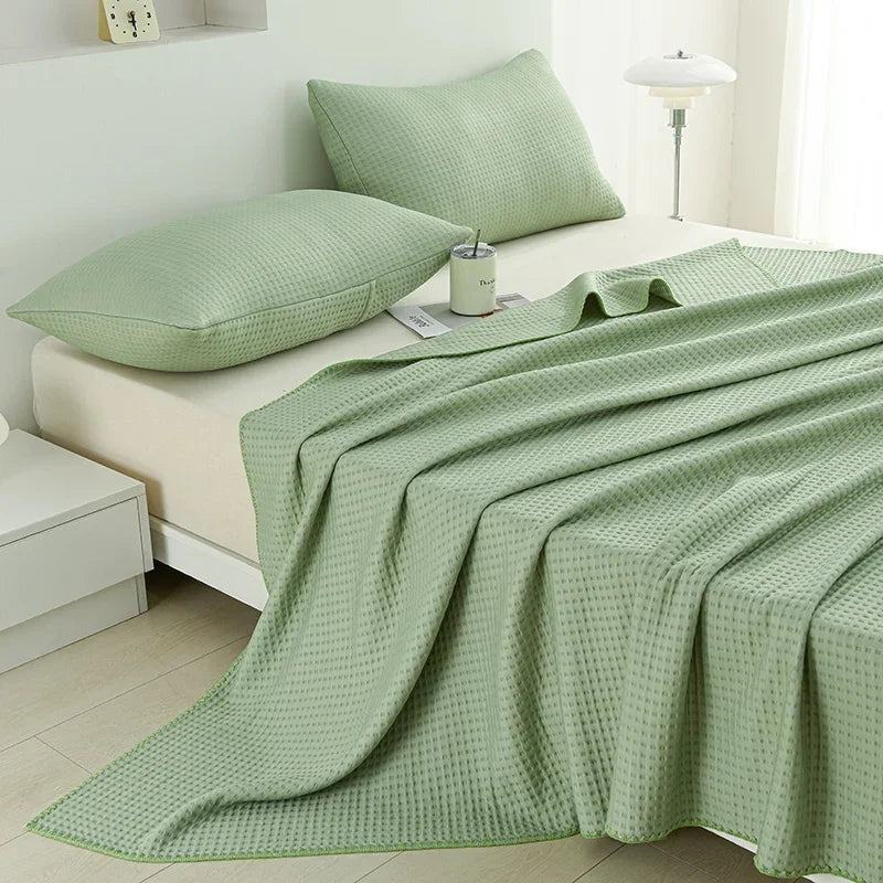 Waffle Plaid Ice Silk Summer Quilt Double Side Cool Feel Silk Air Conditioning Duvet Skin-friendly Breathable Cooling Blanket