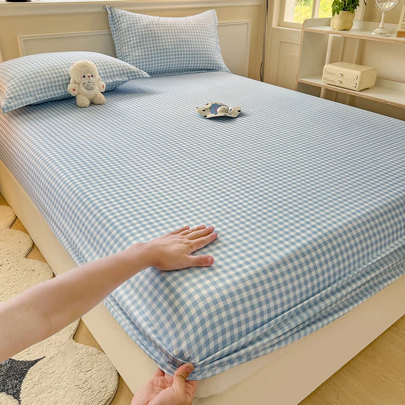 Plaid Style Fitted Sheet Skin-friendly Bed Cover Elastic Bedsheet for Girls Boys Room Couvre Lit Home Bed Linen(No Pillowcase)