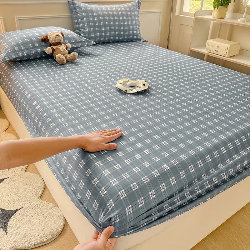 Plaid Style Fitted Sheet Skin-friendly Bed Cover Elastic Bedsheet for Girls Boys Room Couvre Lit Home Bed Linen(No Pillowcase)
