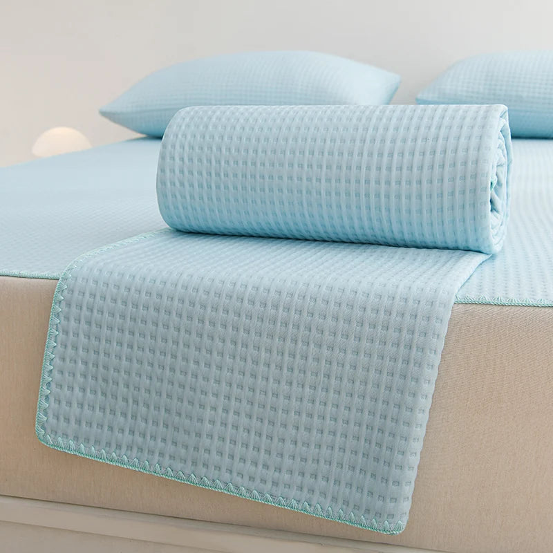 Waffle Plaid Ice Silk Summer Quilt Double Side Cool Feel Silk Air Conditioning Duvet Skin-friendly Breathable Cooling Blanket
