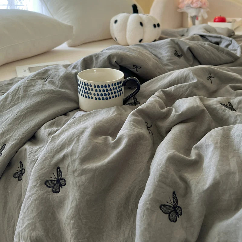 2025 Embroidered, washed cotton, summer quilt, air-conditioned, skin friendly, breathable, machine washable bedding