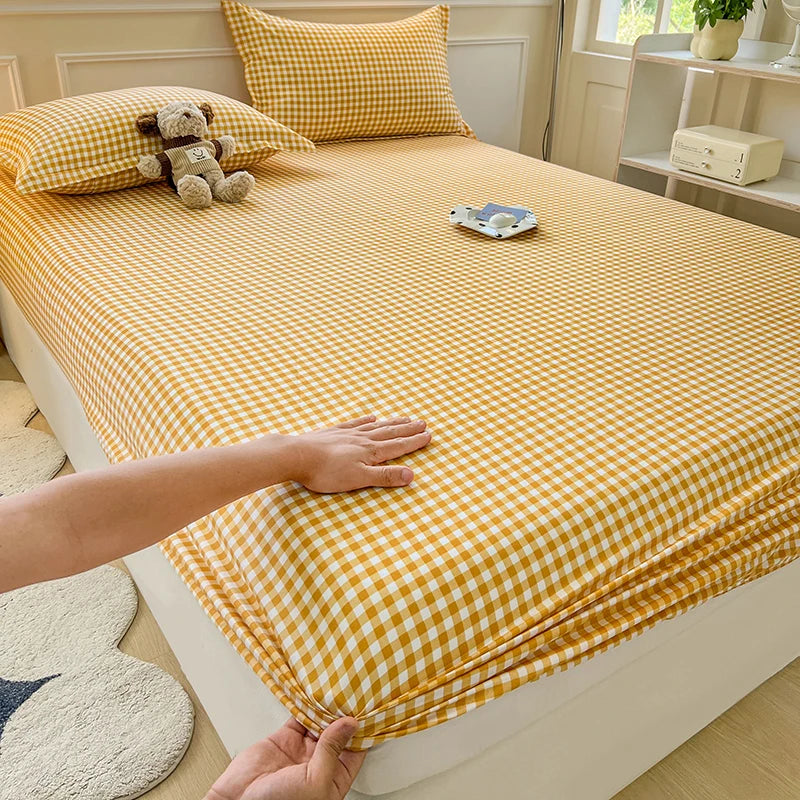 Plaid Style Fitted Sheet Skin-friendly Bed Cover Elastic Bedsheet for Girls Boys Room Couvre Lit Home Bed Linen(No Pillowcase)