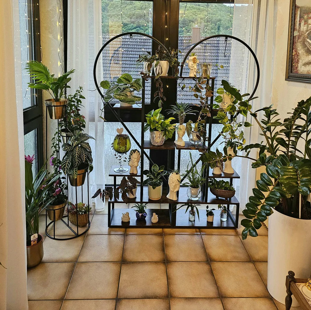 6 Tier Wood and Metal Plant Flower Rack Stand Storage Display Shelf Heart Shaped for Garden Balcony Living Room