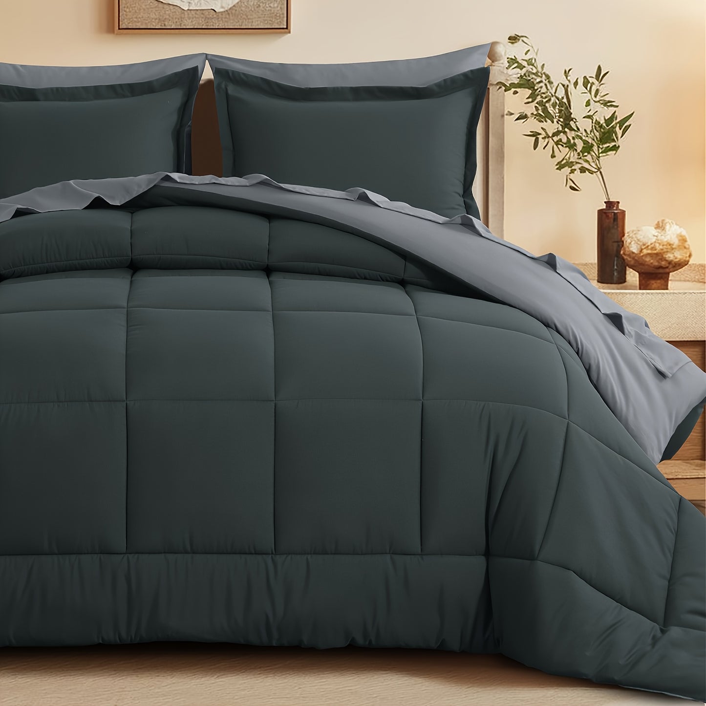 7pcs Ultra-Soft Bed In A Bag, Down Alternative Bedding Sets with All Season Quilted Comforter, Flat Sheet, Fitted Sheet, Pillowcases - Gifts for The Family And Friends, RUIKASI, Machine Washable, Polyester 100, Acrylic 15, Sa
