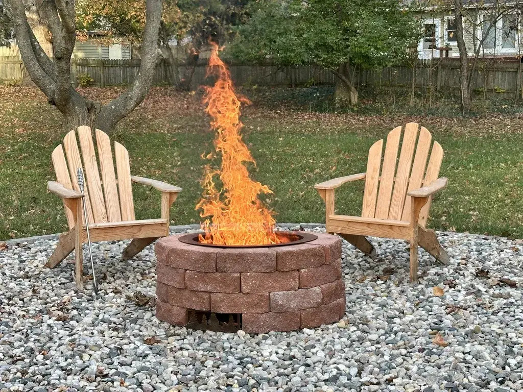 Outdoor fire pit