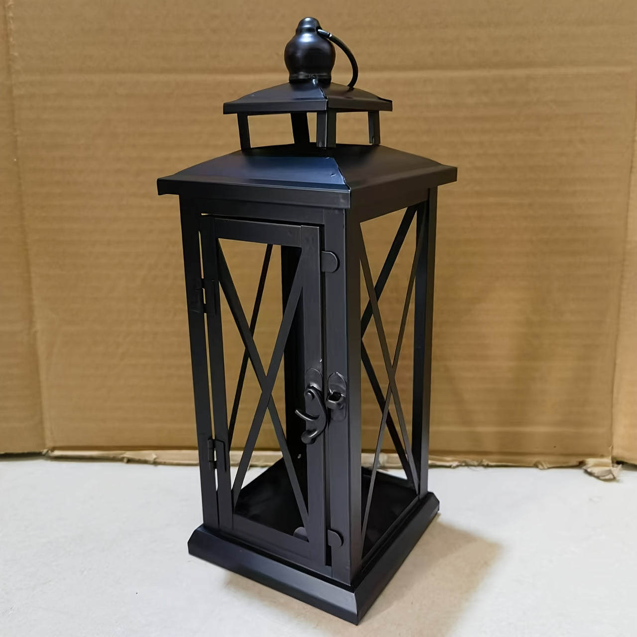 1pc Chinese Style Metal Candle Lantern with Glass Panels, Outdoor Windproof Floor-Mounted Candle Holder - Ideal for Wedding, Chapel Decor, Festive Celebrations - Christmas, Halloween, Valentine's Day, Universal