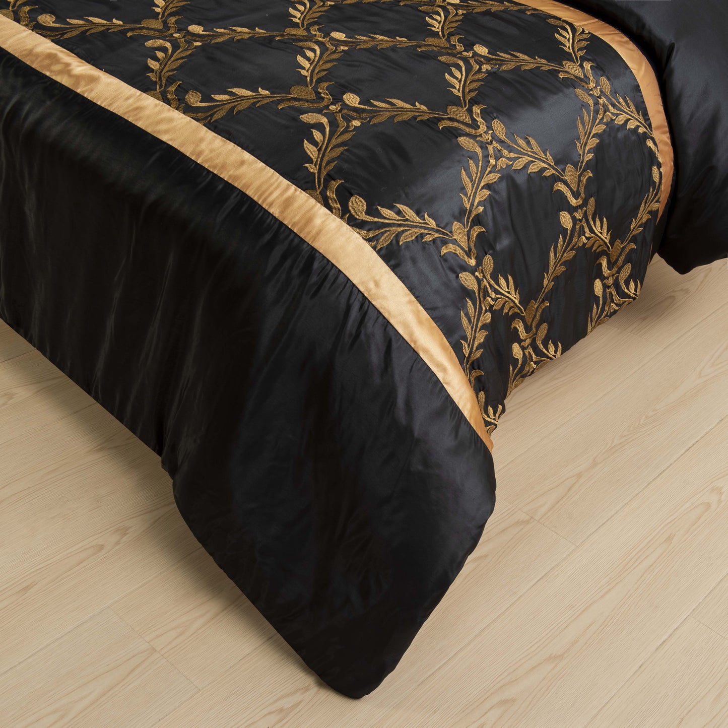 7 Piece Classic Embroidery Comforter Set King/Queen- Black And Silver Faux Silk Fabric Embroideried-1 Comforter, 2 Shams, 3 Decorative Pillows, 1 Bedskirt