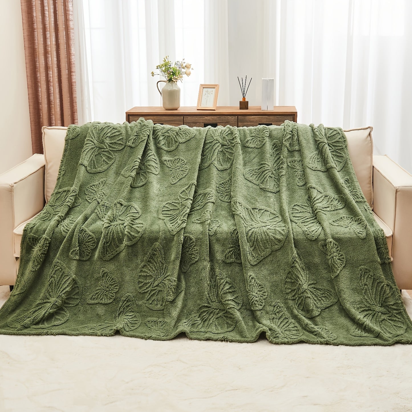 Tufted Throw Blanket-Premium Flannel Fleece for All-Season Cozy Comfort | Versatile Use: Bed, Couch, Office, Camping, Lunch Nap & Air Conditioning | Ultra-Soft, Lightweight & Stylish Home Decor