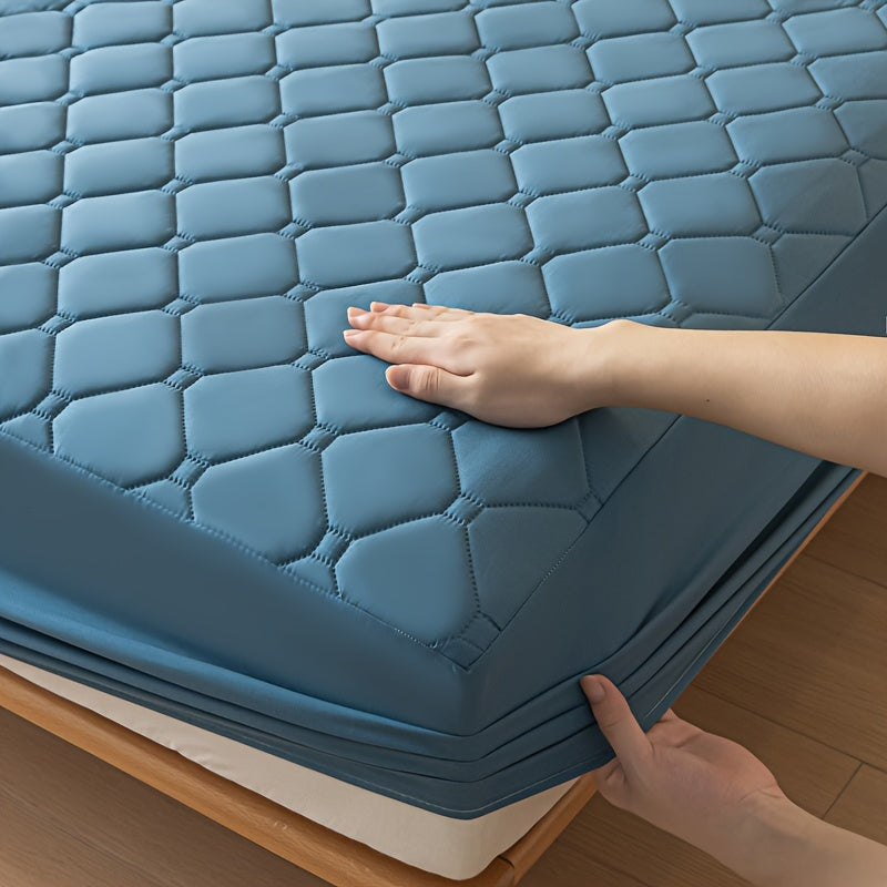 [Waterproof Mattress Protector] Waterproof Mattress Protector | 1pc Embossed Design, Quiet Fitted Sheet, Thickened Cover - Single Size 11.8" High, Multi-Size for Twin/Full XL/King Beds - Excludes Pillowcases & Insert