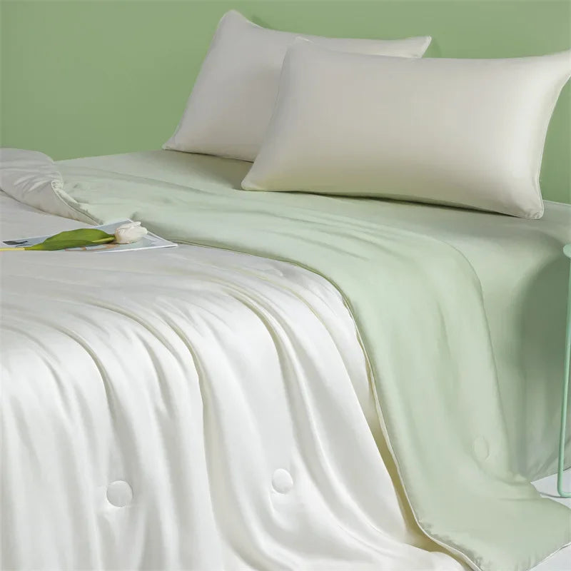 Summer Cool Down Quilt: Cooling - Sensation Summer Quilt for Refreshed Skin, Ideal for Hot Nights At Home & Beach Getaways