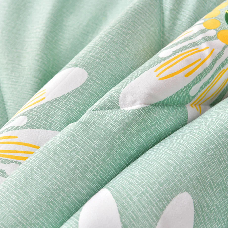 Fashion Skin-friendly Summer Cool Blanket Comfortable Lightweight Air Condition Comforter Machine Washable Quilt for Adults Kid