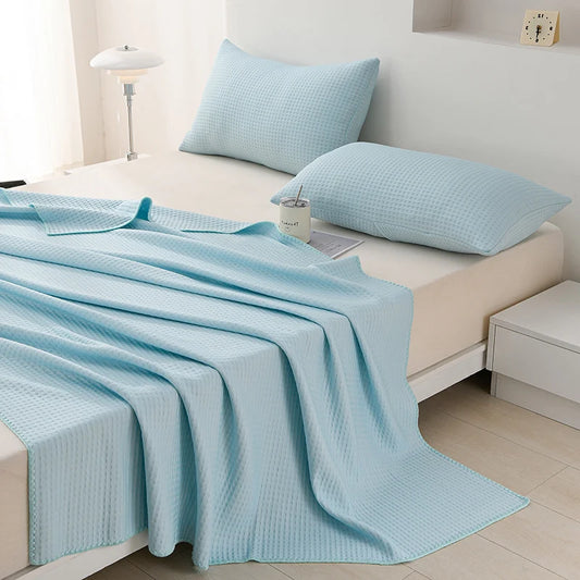Waffle Plaid Ice Silk Summer Quilt Double Side Cool Feel Silk Air Conditioning Duvet Skin-friendly Breathable Cooling Blanket