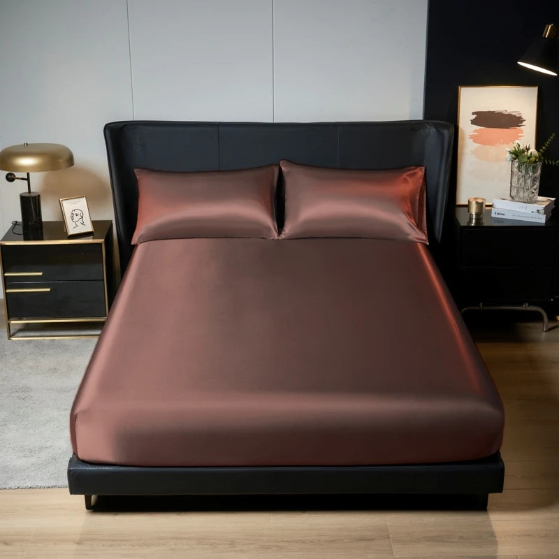 Kuup 100%Polyester 3pcs satin surface Bedding Fitted Sheet and pillowcases Set Elastic Band Around Mattress Cover King Bed Cover