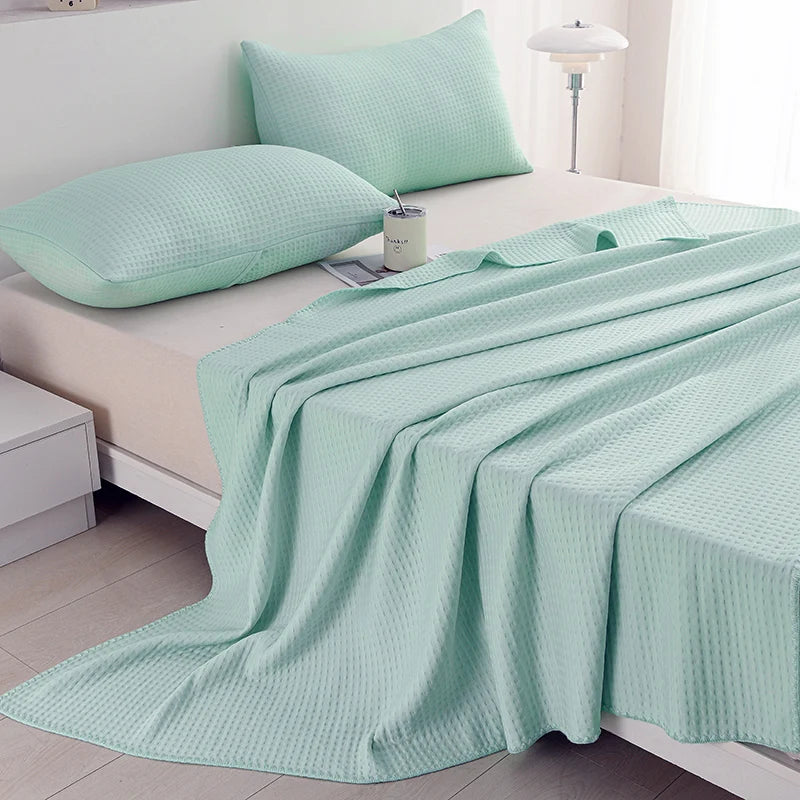 Waffle Plaid Ice Silk Summer Quilt Double Side Cool Feel Silk Air Conditioning Duvet Skin-friendly Breathable Cooling Blanket