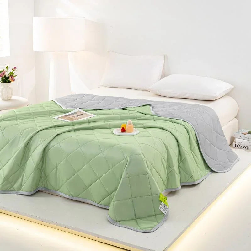Air Condition Summer Blanket Washable Ice Silk Cold Feeling Quilt Lightweight Breathable Cooling Kids Adults Bedroom Quilts 여름이불