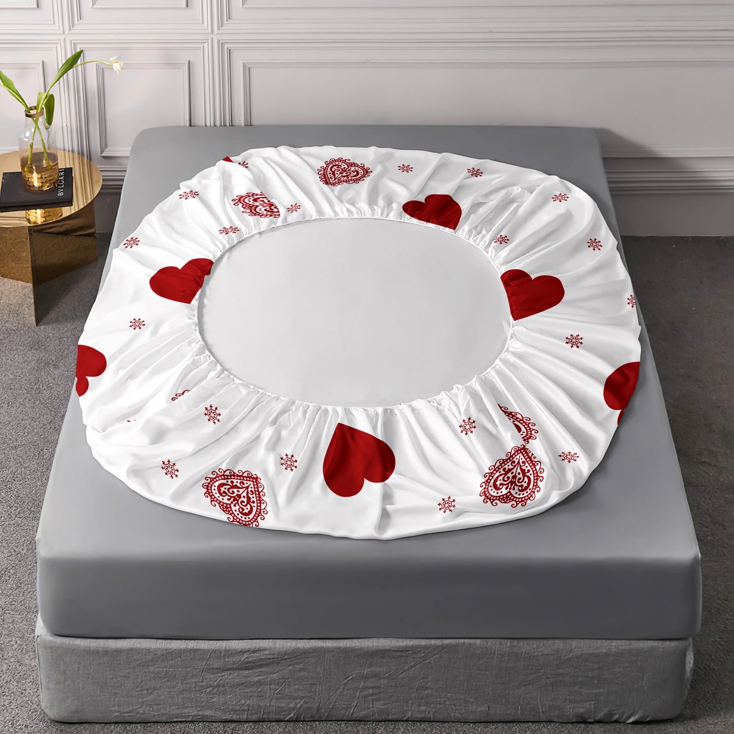 3pcs Valentine's Day Heart Print Bed Canopy Pillowcase Set Romantic Love Theme Red Heart Design Fitted Sheet Suitable for Girls